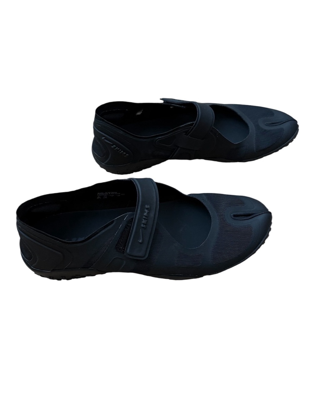 NikeSKIMS Rift Mesh split toe shoe - Picture 5 of 8